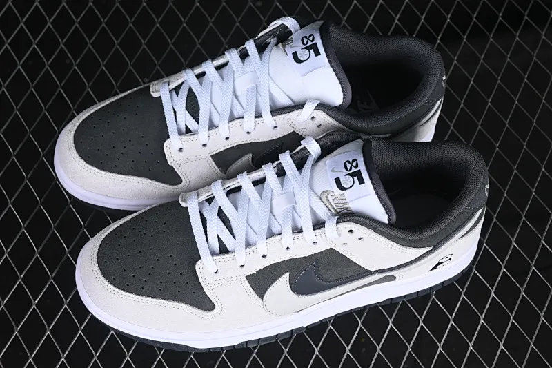 All categories Nk SB Dunk series Nk SB Dunk Low low-top sneakers Nk Dunk Low 85 double hook series White Gray Panda SB low-top sports and leisure sneakers HV1800-101